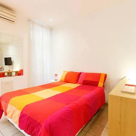 Romeathome146 - Monti Apartmán Řím