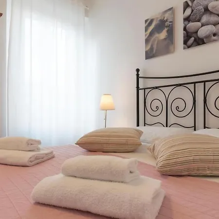 Romeathome146 - Monti * Řím