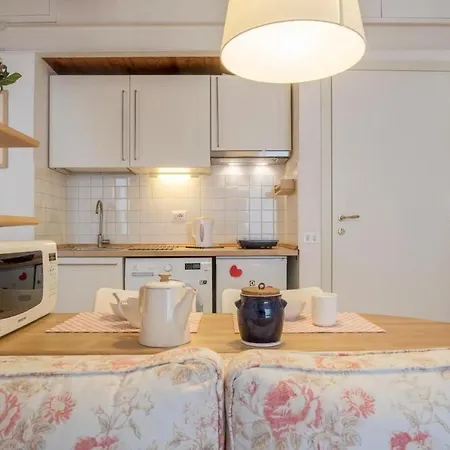 Romeathome146 - Monti