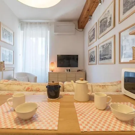 Romeathome146 - Monti Apartmán Řím