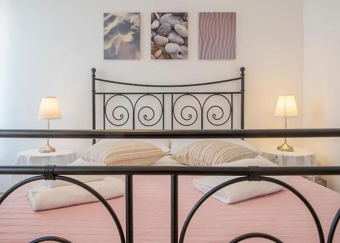 Apartment Romeathome146 - Monti *