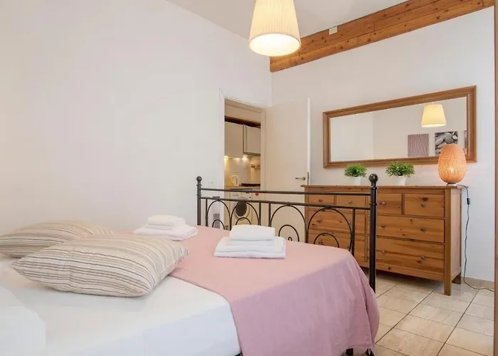 Romeathome146 - Monti Apartment Rom