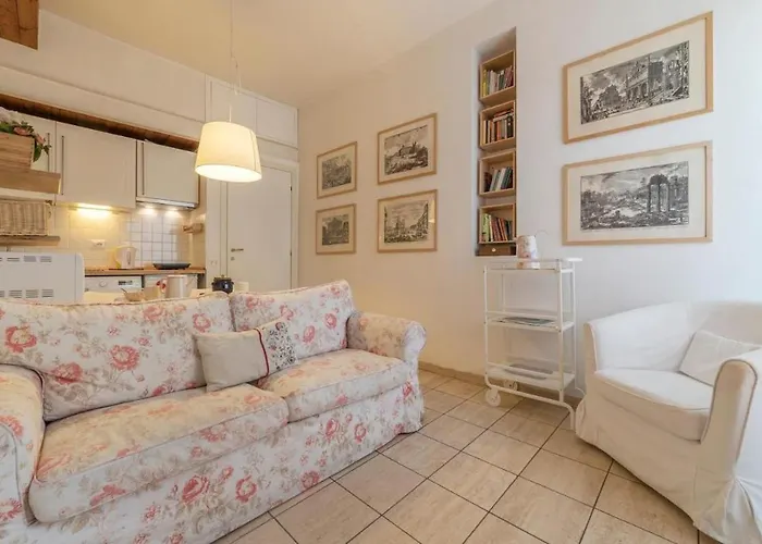 Romeathome146 - Monti *